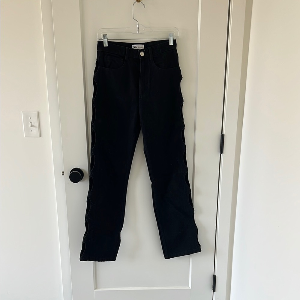 Black Jeans with Wavy Side Detail